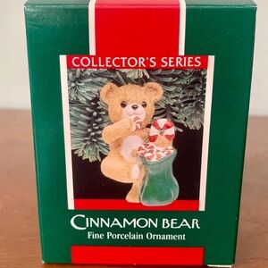 Hallmark Keepsake Ornament Cinnamon Bear 1989 #7 in Series